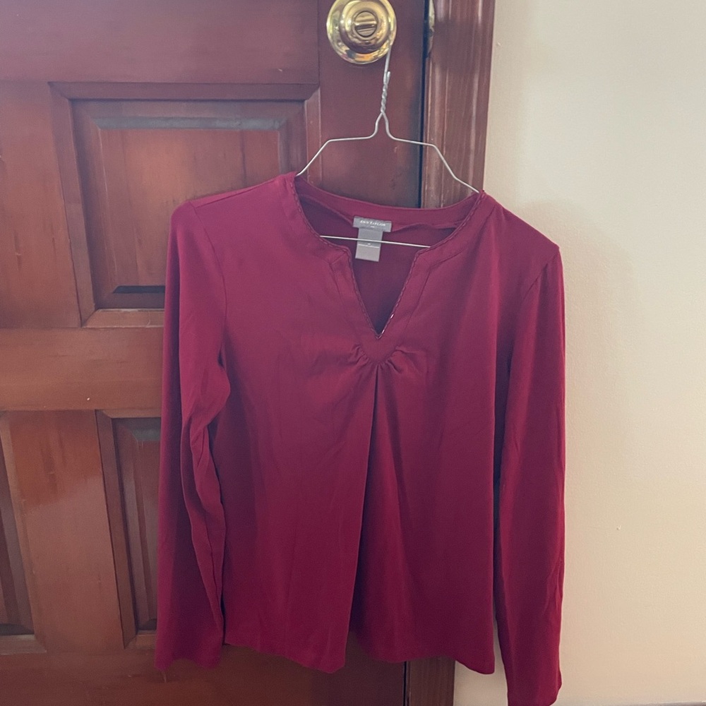Women's Red Long Sleeve Top